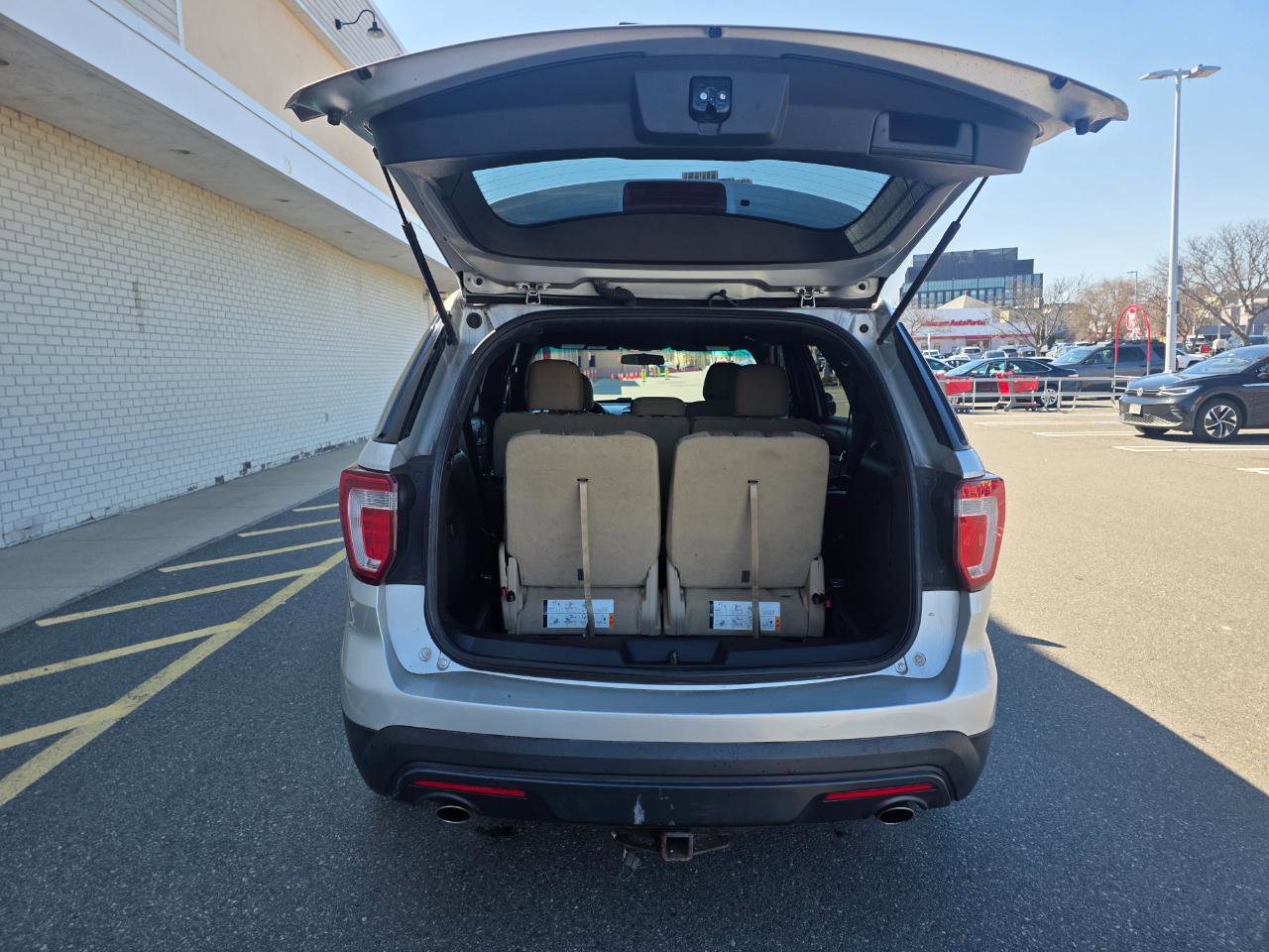 Used 2016 Ford Explorer 4WD image 9