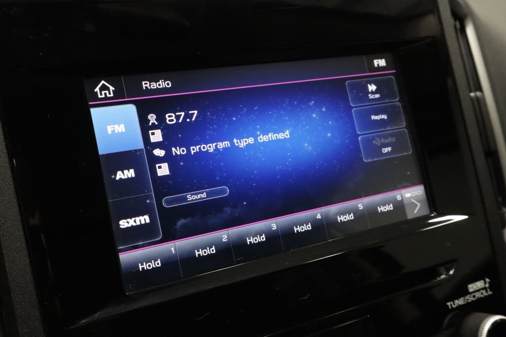 Used 2023 Subaru Crosstrek 2.0i Premium image 2