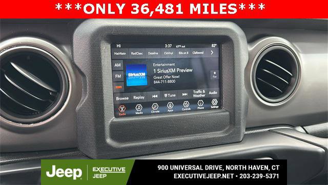 Certified 2022 Jeep Gladiator Willys image 16