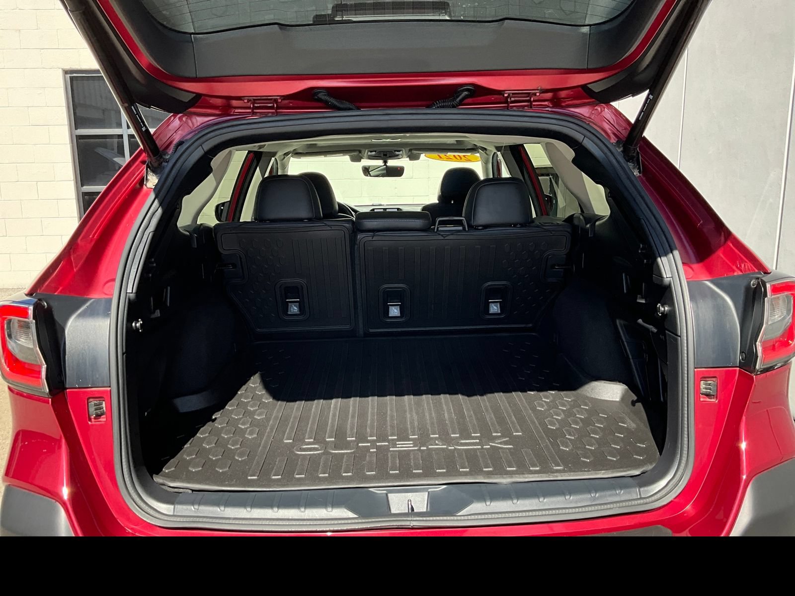 Certified 2021 Subaru Outback Limited AWD/4WD image 12