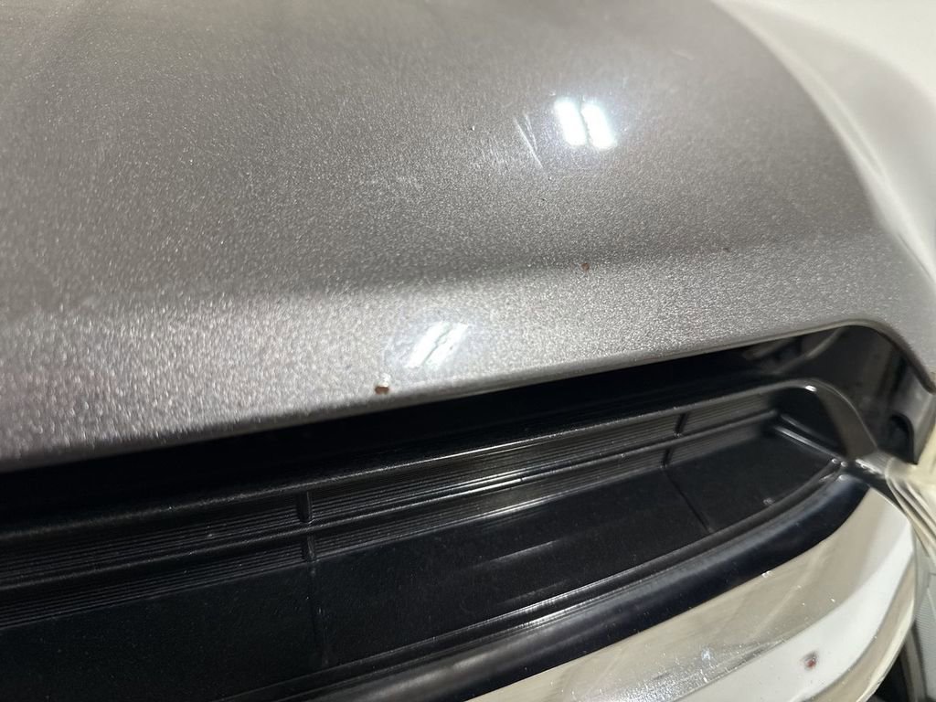 Used 2015 Toyota Highlander LE image 33