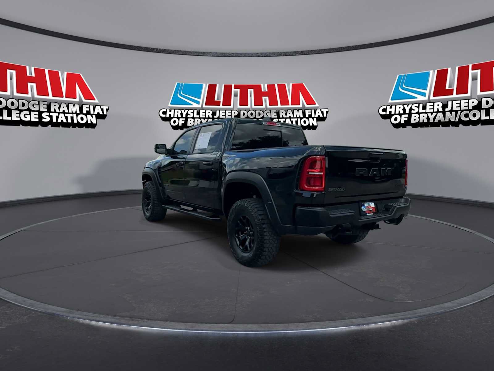 Used 2026 RAM 1500 RHO AWD/4WD image 9
