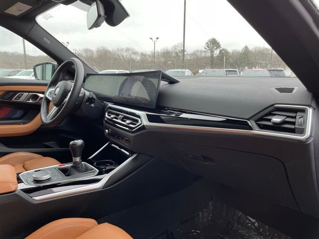 Used 2023 BMW M2 image 28