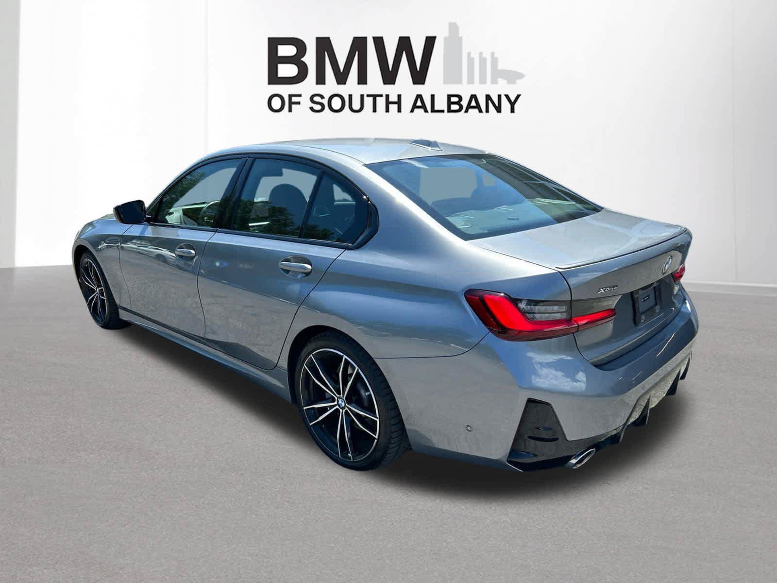 Used 2023 BMW 330i xDrive Sedan w/ M Sport Package AWD/4WD image 6