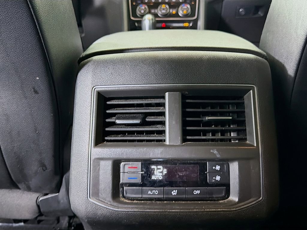 Used 2019 Volkswagen Atlas SEL FWD image 26