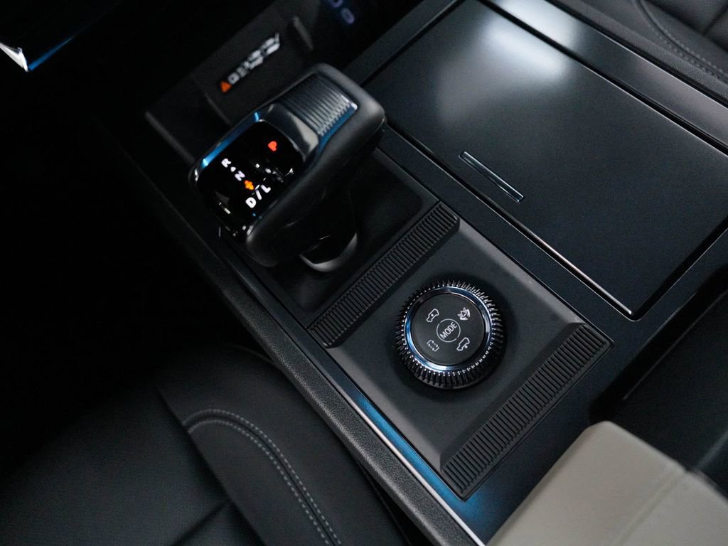 Used 2026 GMC Hummer EV SUV AWD/4WD image 27