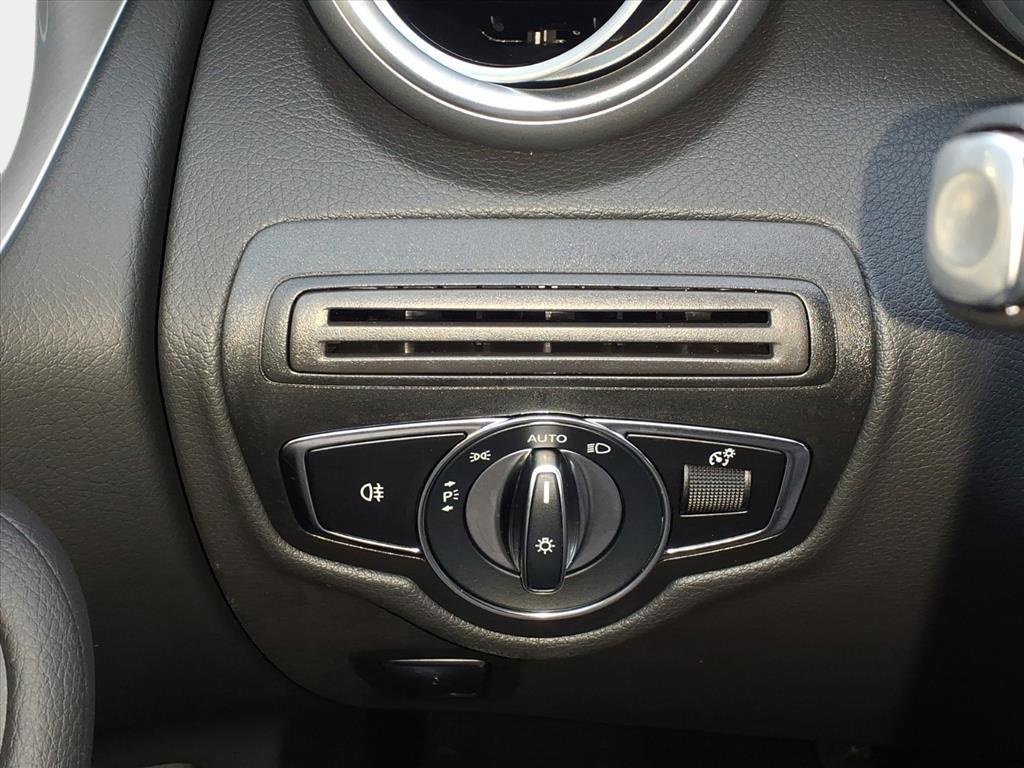 Used 2023 Mercedes-Benz GLC 300 4MATIC Coupe image 24