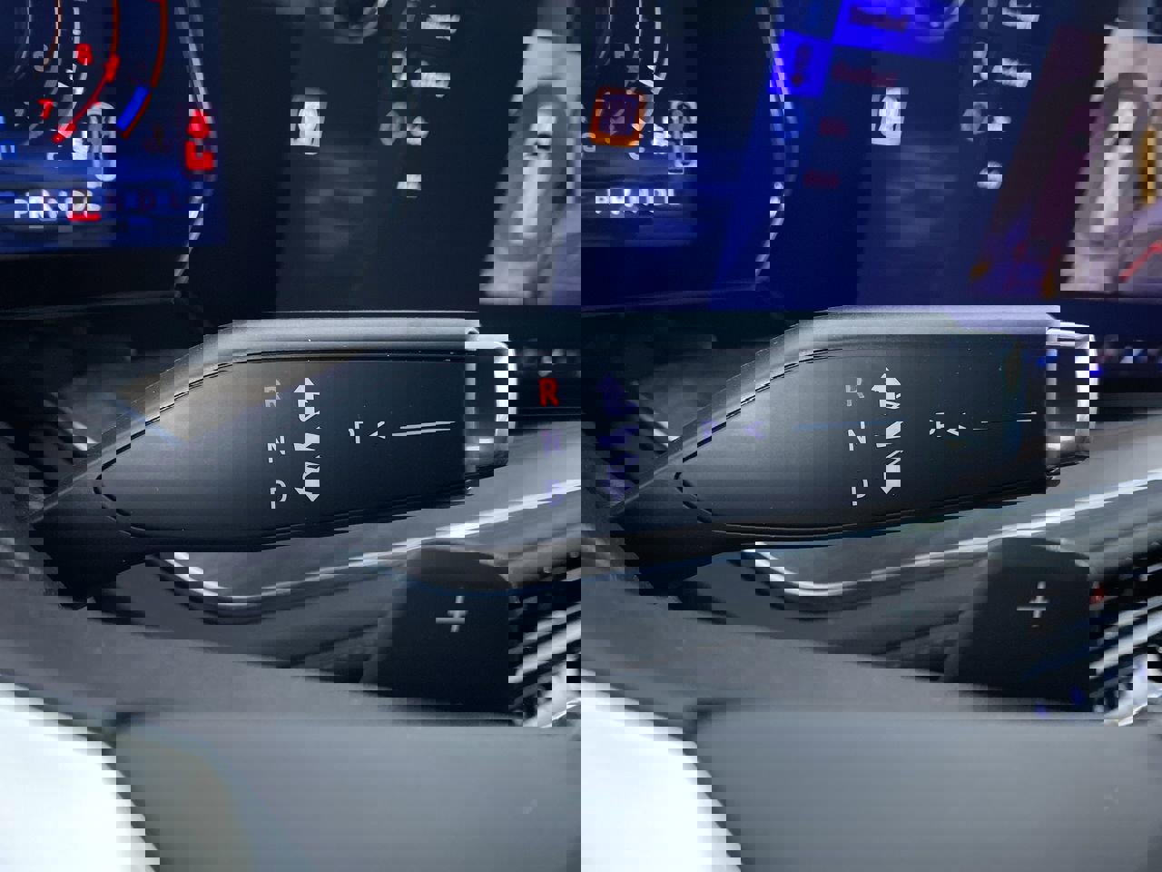 New 2026 Chevrolet Suburban High Country image 8