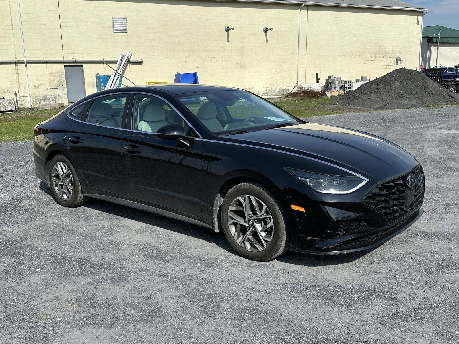 Certified 2023 Hyundai Sonata SEL image 2