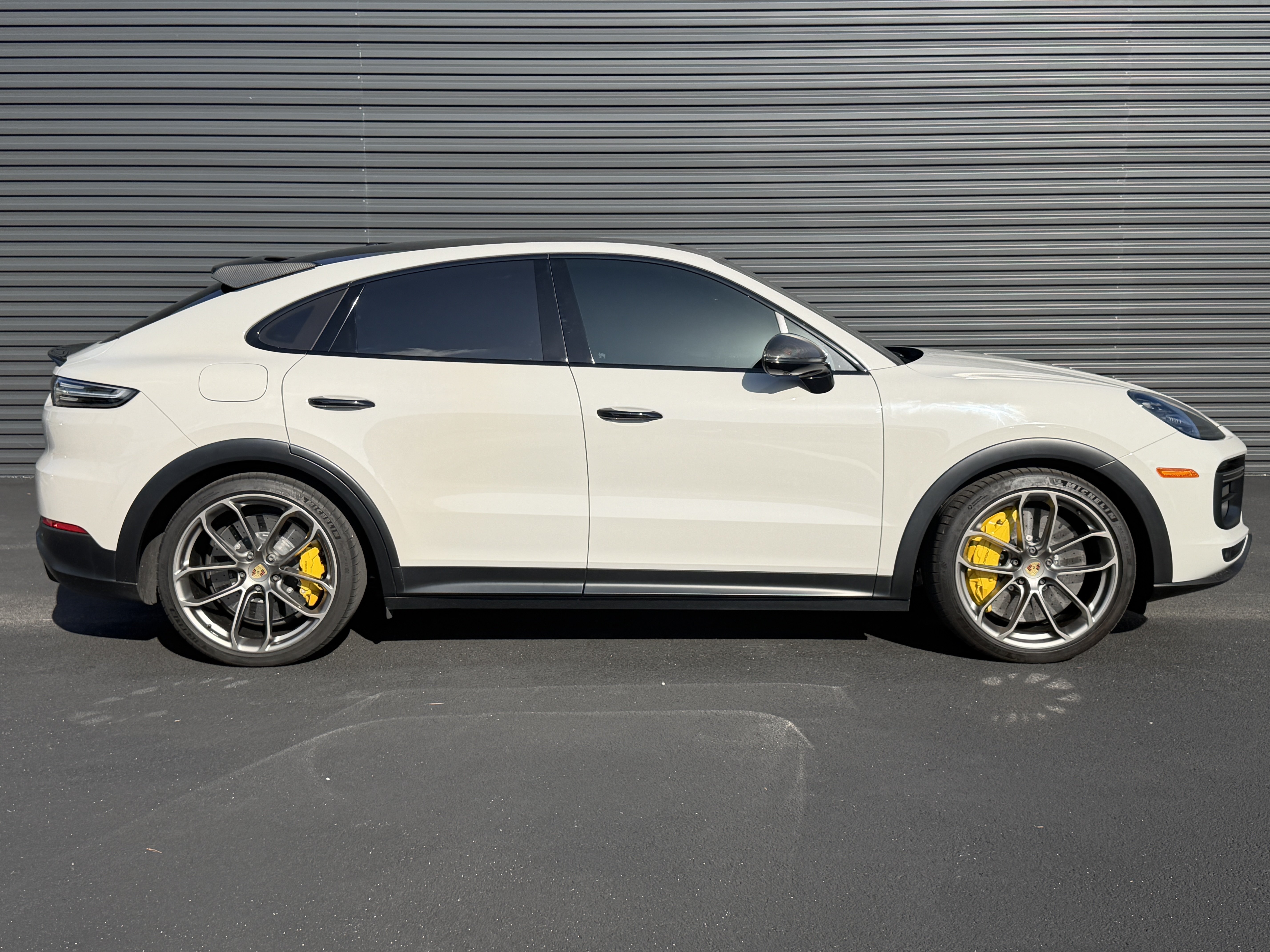 Certified 2023 Porsche Cayenne Turbo GT AWD/4WD image 8