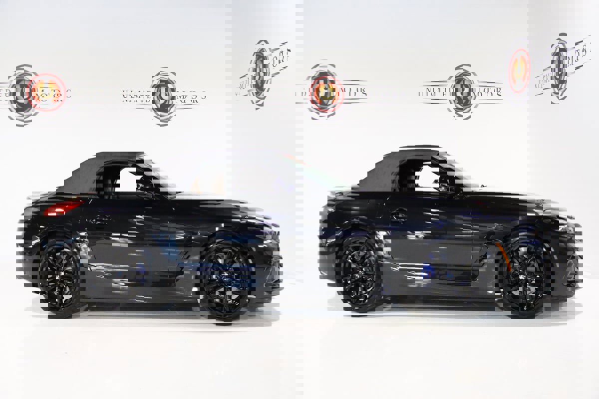 Used 2024 BMW Z4 M40i w/ Premium Package image 37