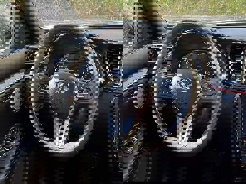 Used 2024 INFINITI QX50 Sport image 12