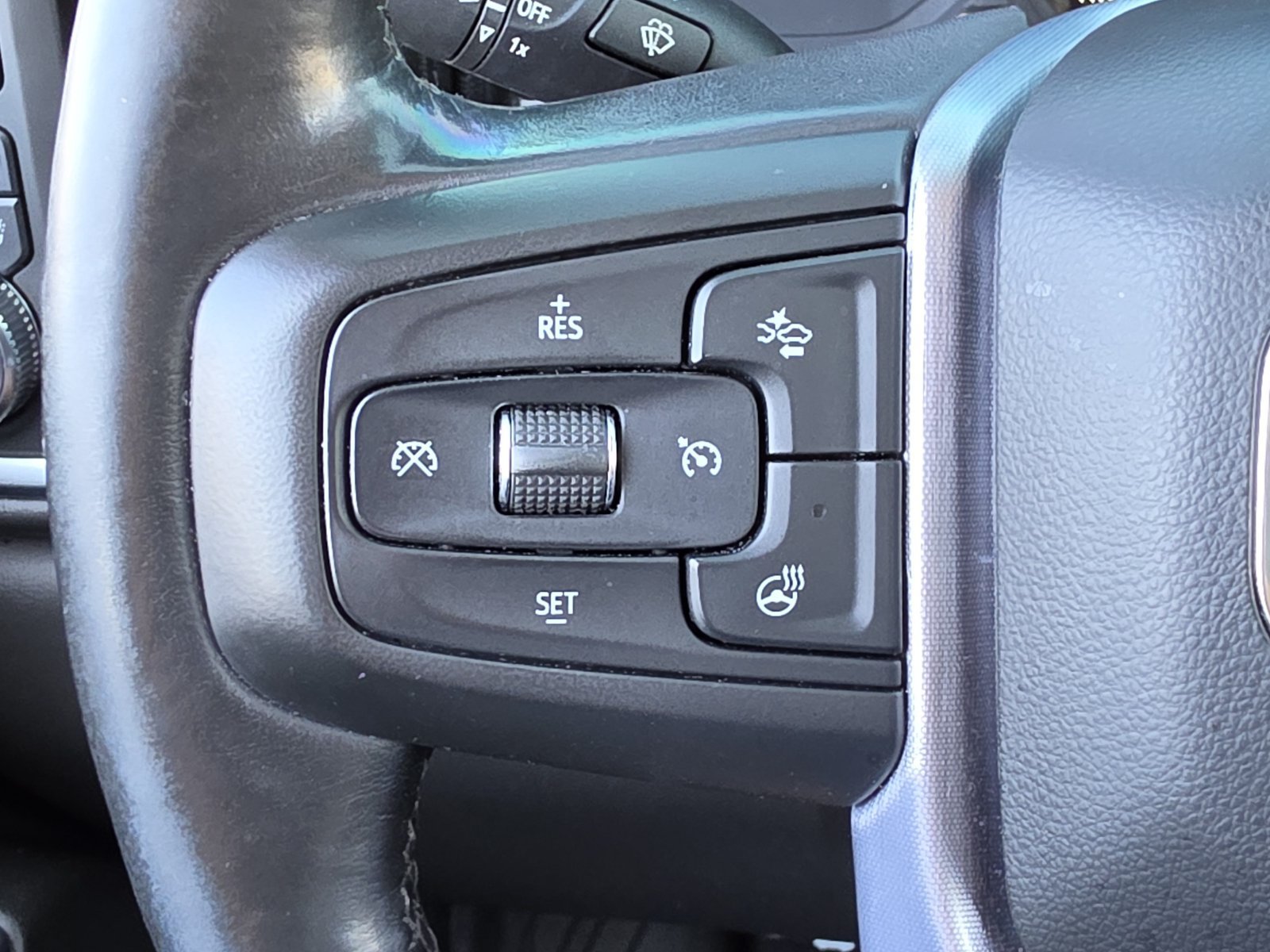 Used 2019 GMC Sierra 1500 SLT w/ SLT Premium Plus Package RWD image 24