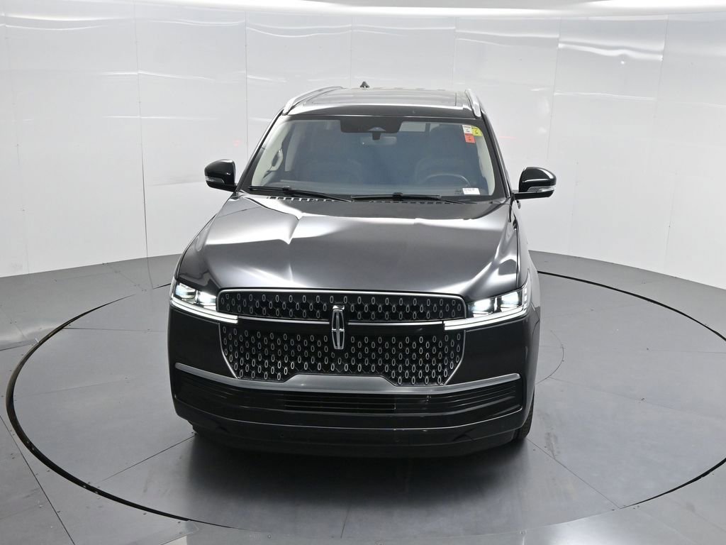 Used 2025 Lincoln Navigator Reserve AWD/4WD image 45