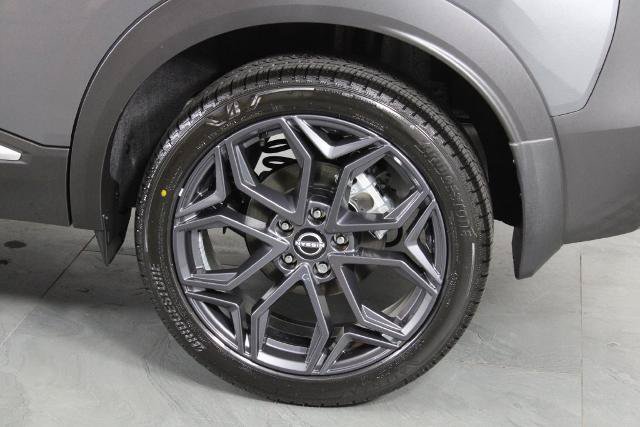 Certified 2026 Nissan Kicks SR FWD image 15