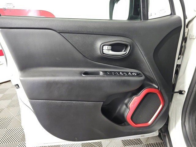 Certified 2023 Jeep Renegade Trailhawk w/ Trailhawk Elite Group image 10