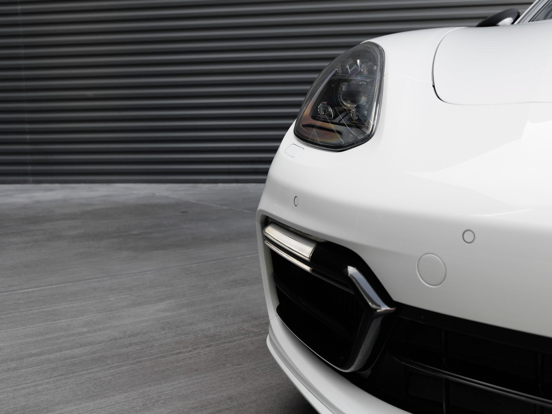Certified 2018 Porsche Panamera Turbo S AWD/4WD image 37