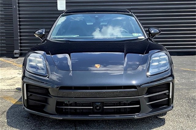 New 2025 Porsche Panamera 4 image 13