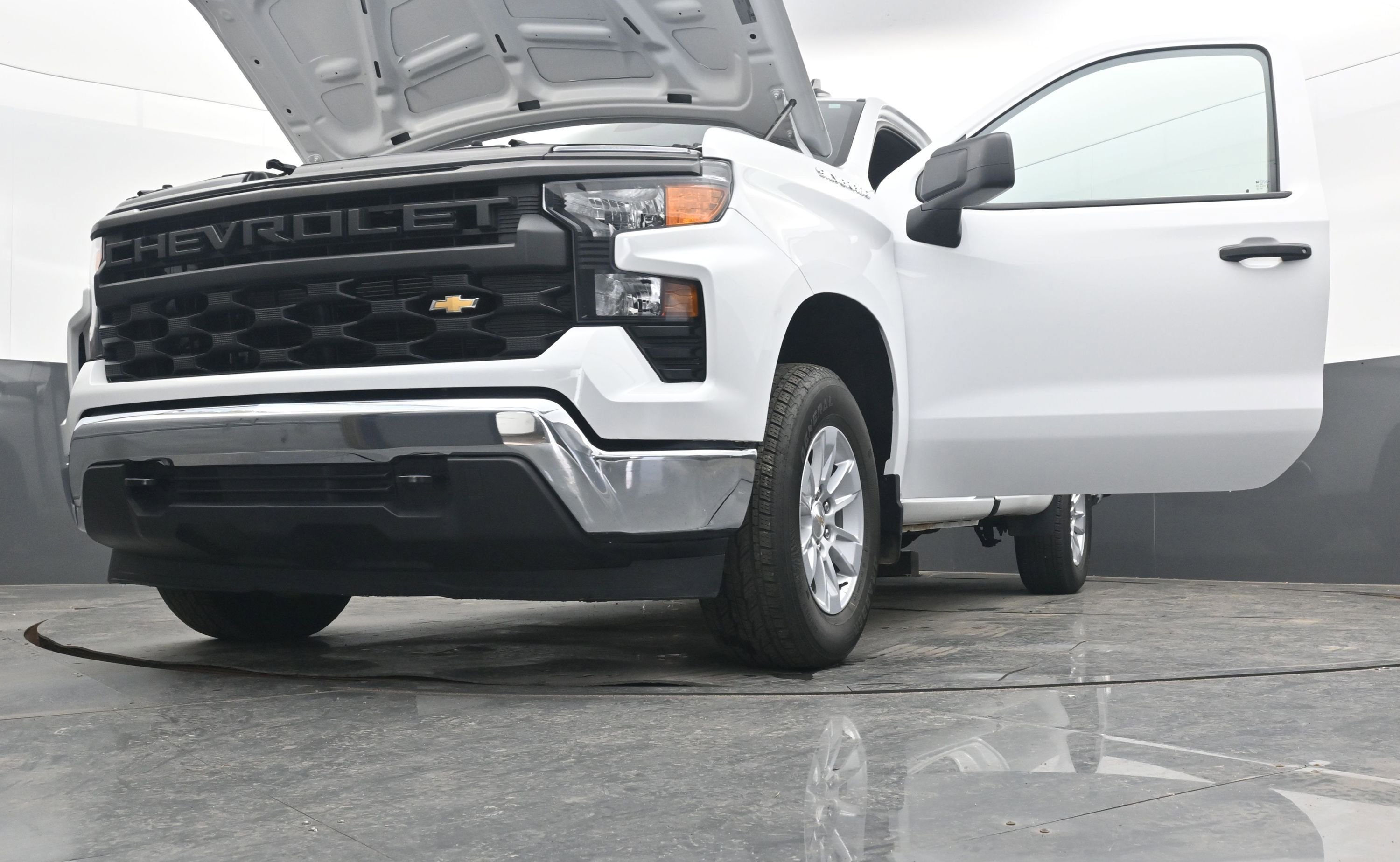 Used 2024 Chevrolet Silverado 1500 W/T w/ WT Fleet Convenience Package image 38