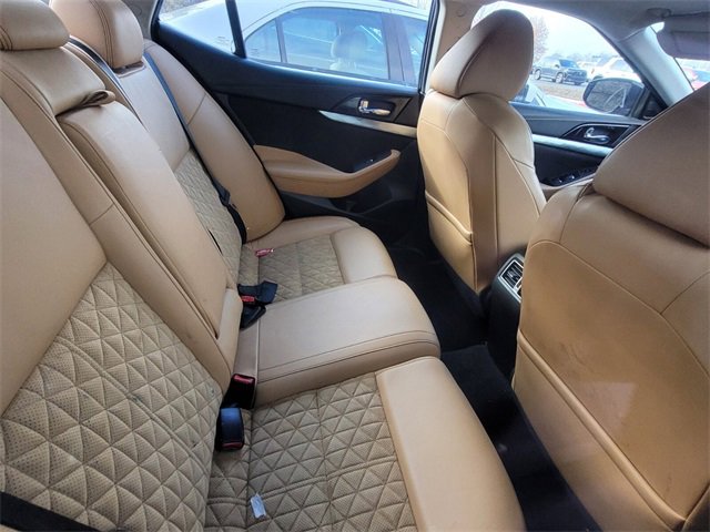 Used 2016 Nissan Maxima SR image 3