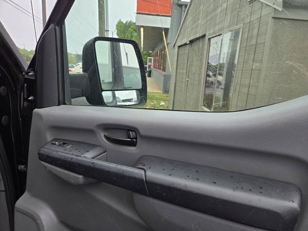 Used 2012 Nissan NV 2500 SV w/ Side Curtain Airbag Pkg RWD image 19