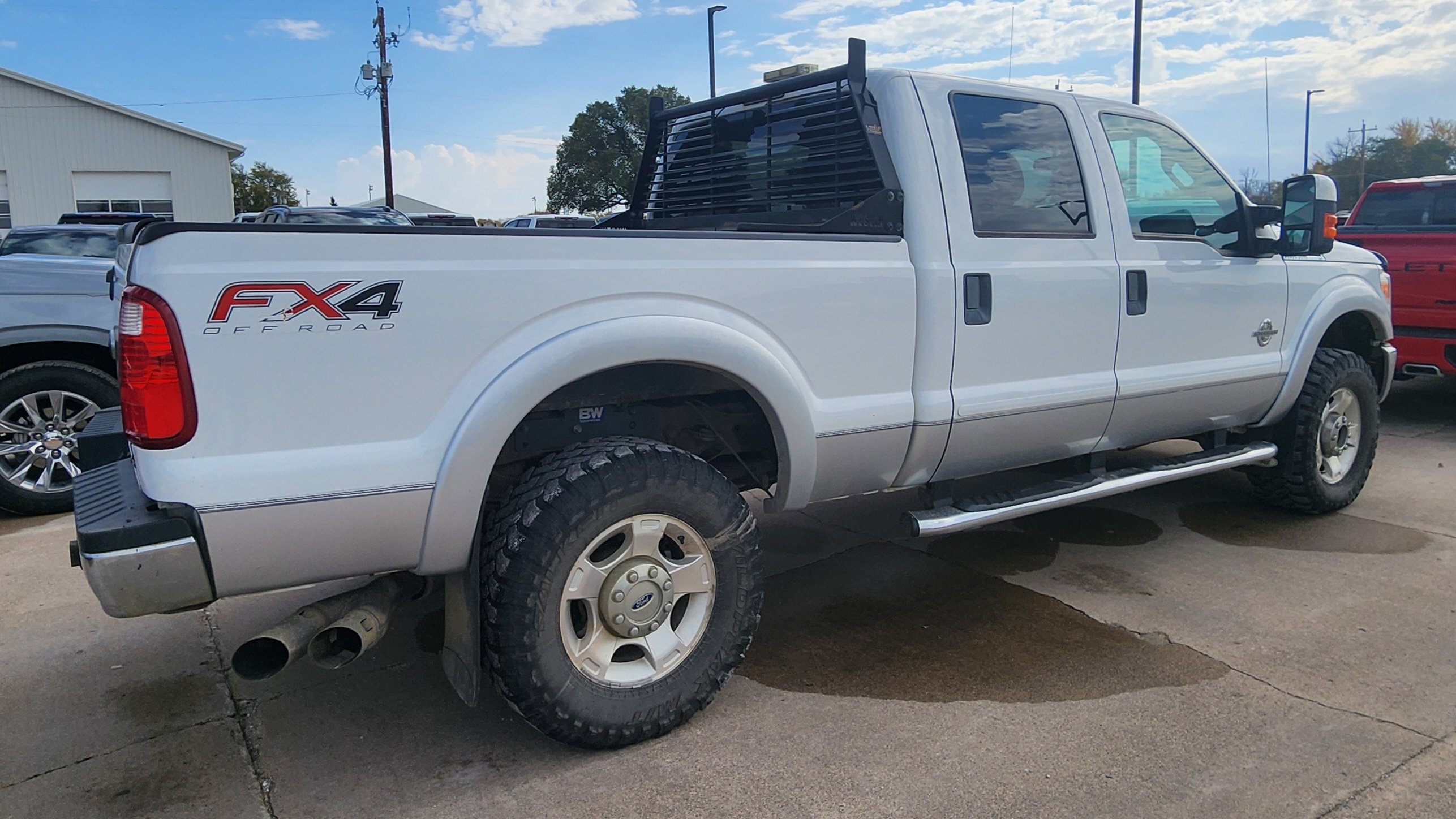 Used 2015 Ford F350 XLT w/ XLT Interior Package AWD/4WD image 5