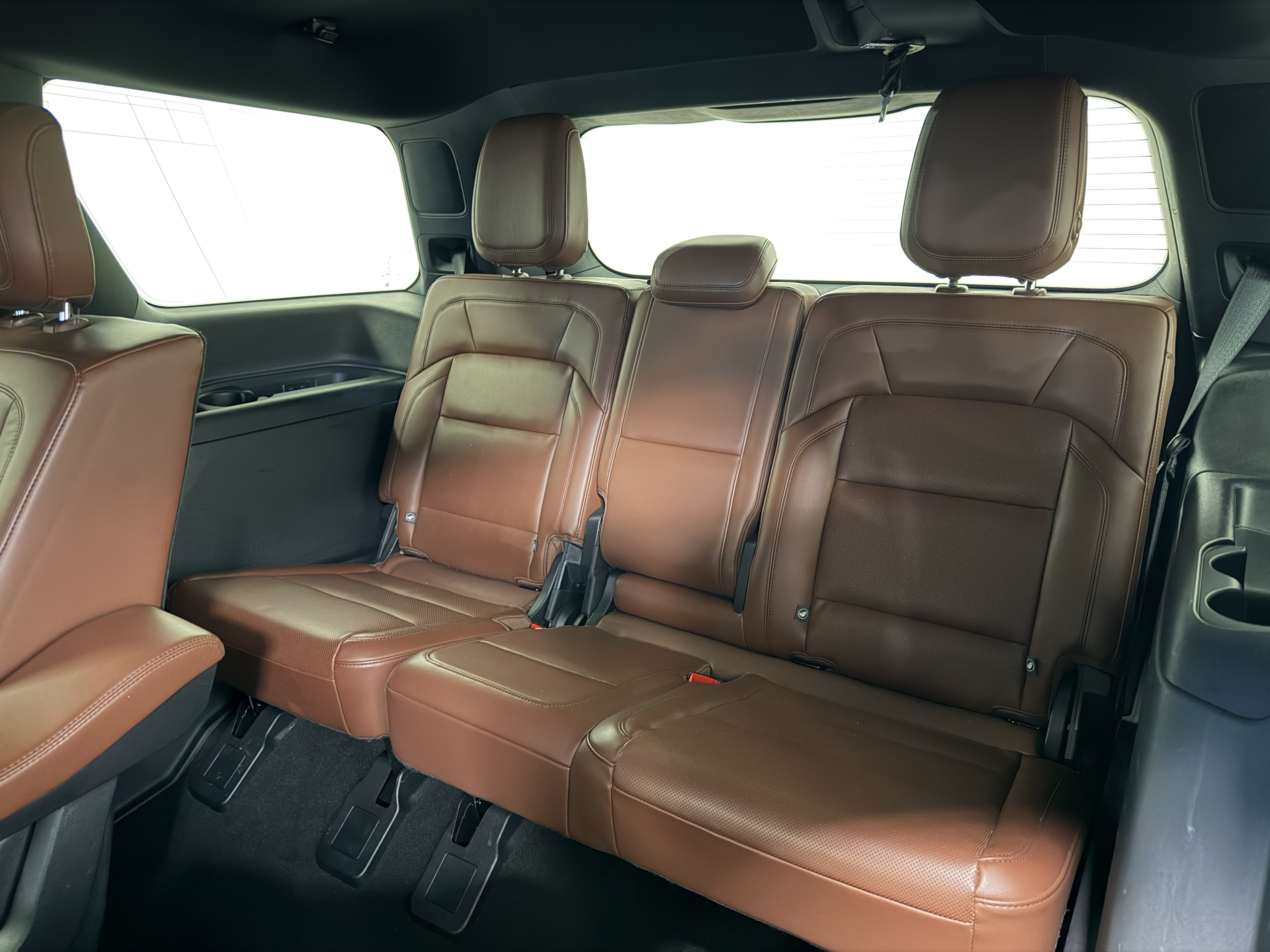 Used 2025 Lincoln Navigator Reserve AWD/4WD image 27