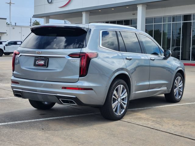 Used 2025 Cadillac XT6 Premium Luxury w/ Technology Package FWD image 7