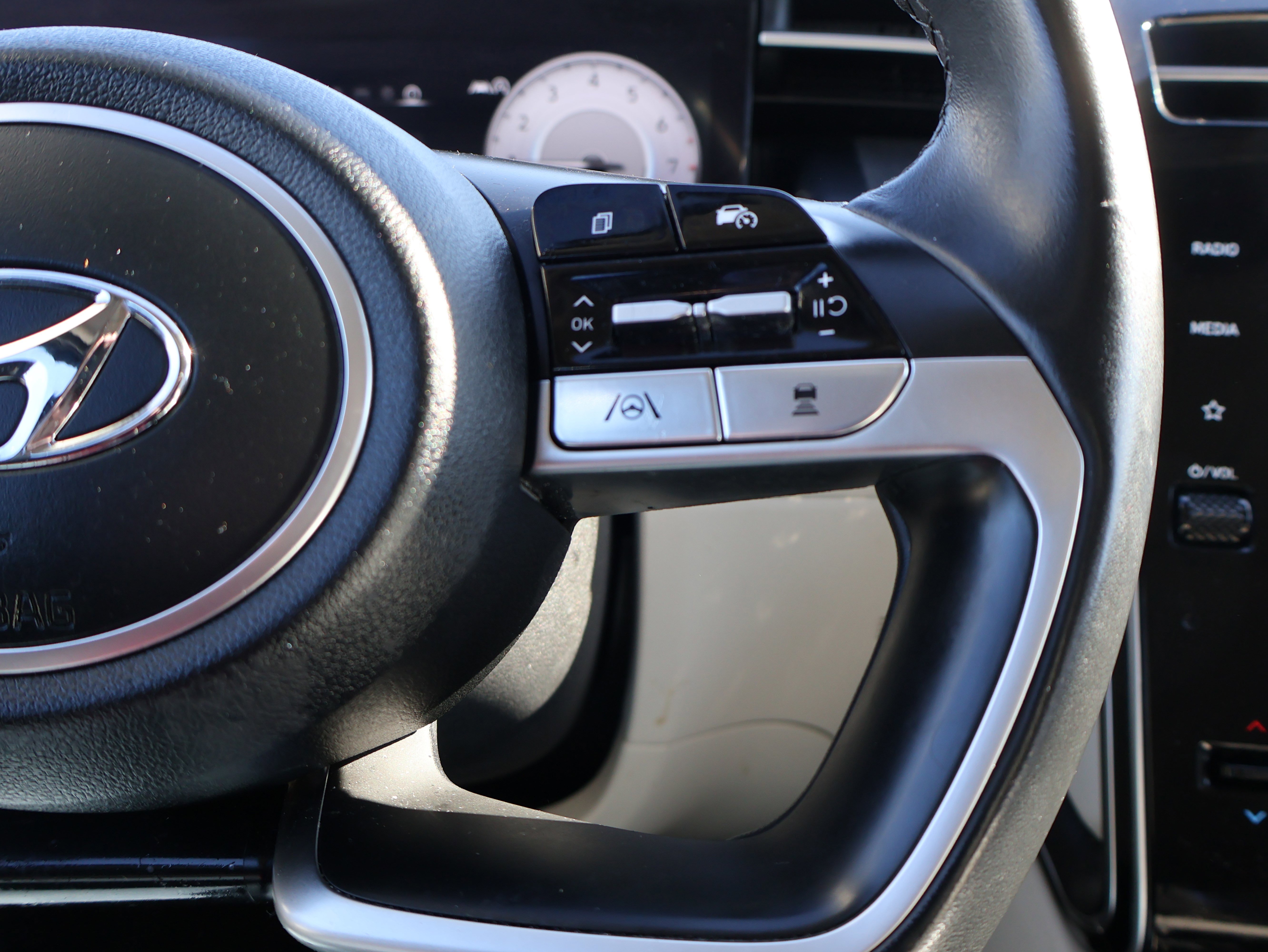 Used 2023 Hyundai Tucson SEL w/ Convenience Package image 34