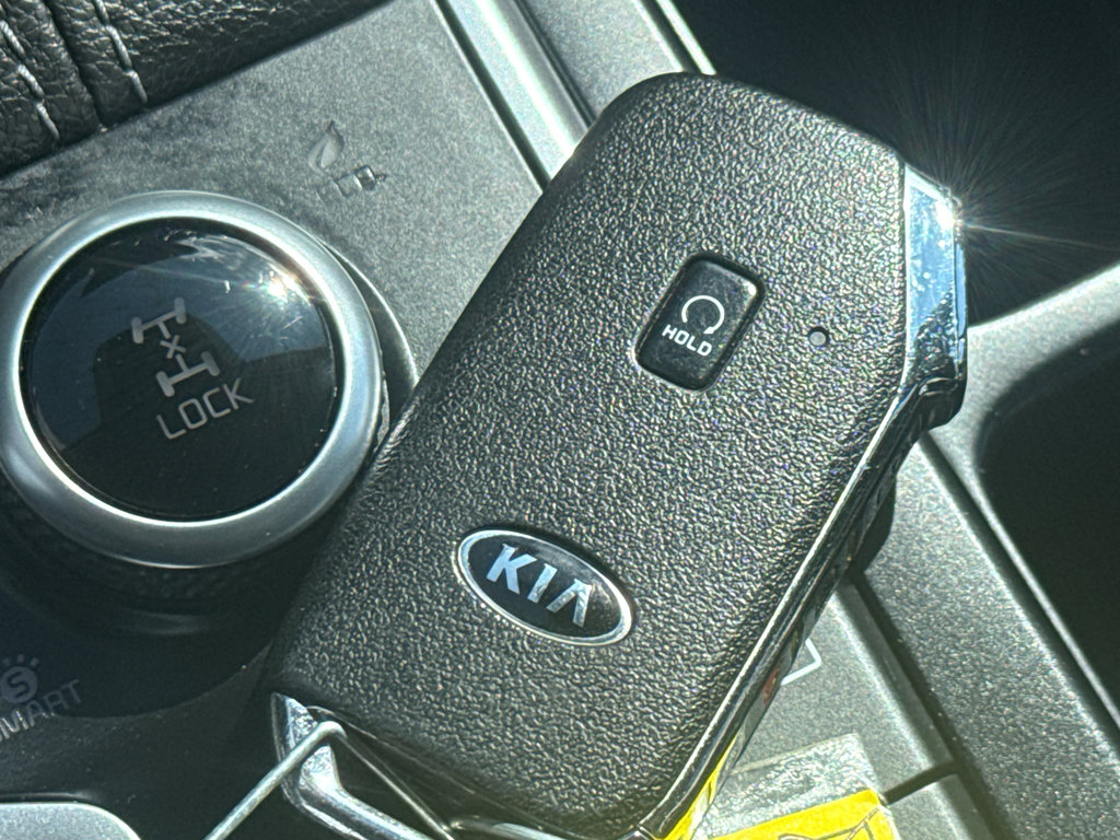 Used 2021 Kia Sorento EX image 38