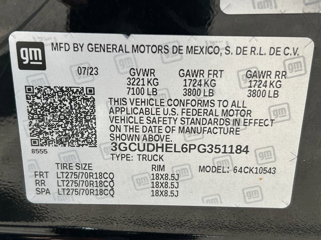 Used 2023 Chevrolet Silverado 1500 ZR2 w/ Technology Package AWD/4WD image 32