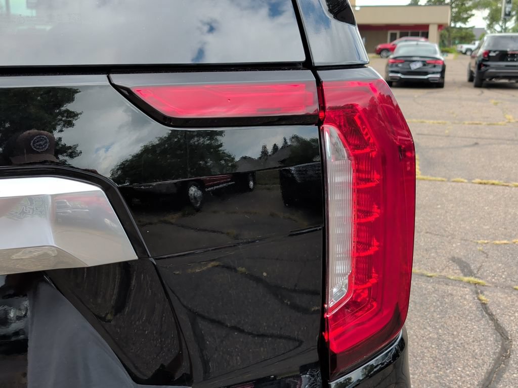 Used 2023 GMC Yukon Denali AWD/4WD image 45