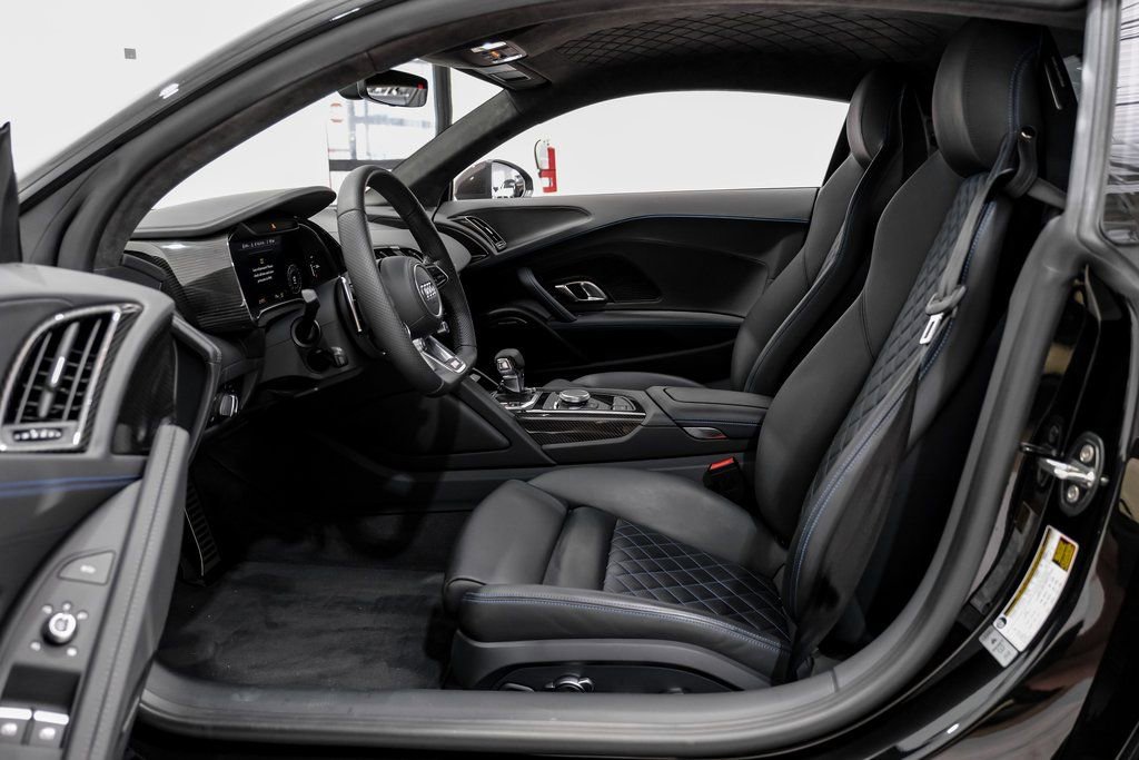 Used 2020 Audi R8 V10 performance image 6