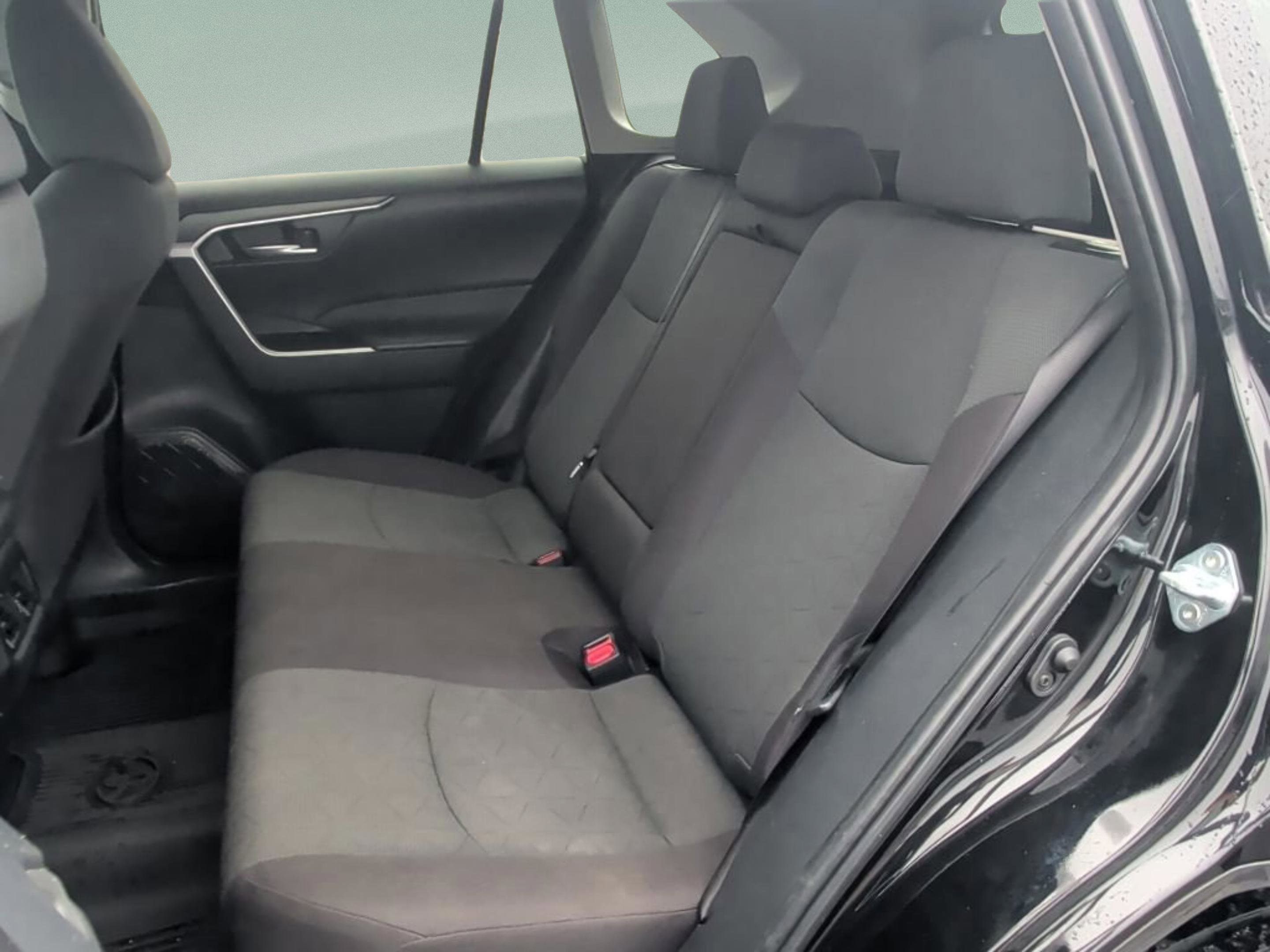 Used 2024 Toyota RAV4 XLE w/ Convenience Package AWD/4WD image 34