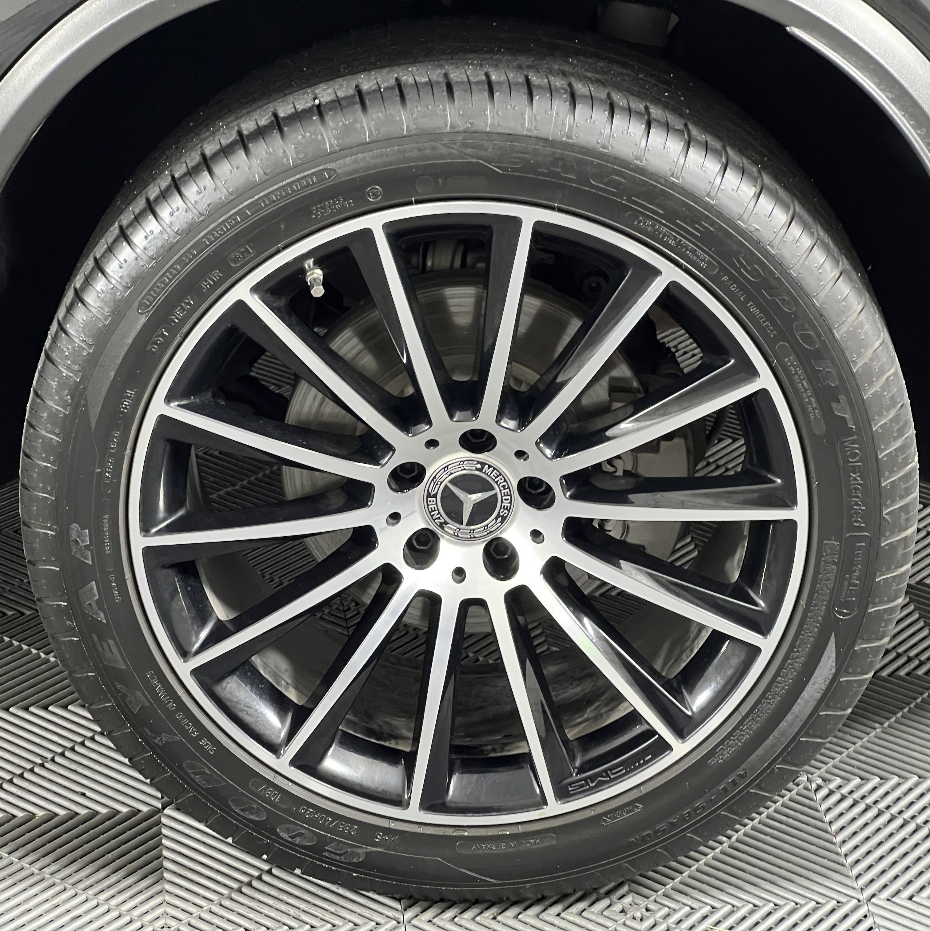 Used 2020 Mercedes-Benz GLC 300 4MATIC Coupe image 15