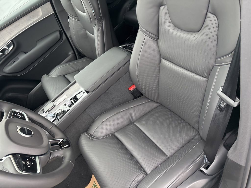 New 2026 Volvo XC90 B6 Ultra w/ Protection Package Premier image 21
