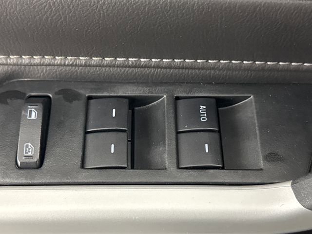 Used 2014 Ford Edge SE w/ Equipment Group 101A AWD/4WD image 40