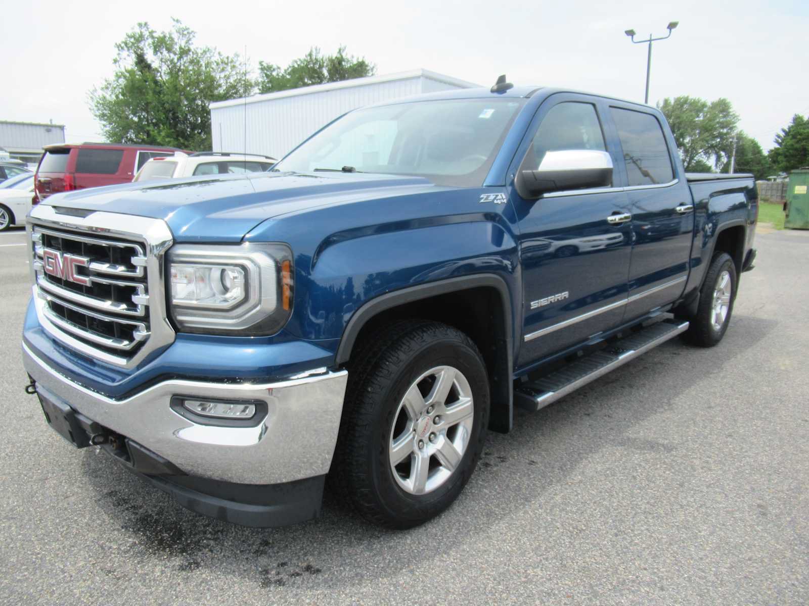 Used 2017 GMC Sierra 1500 SLT w/ Suspension Package, Off-Road AWD/4WD image 1