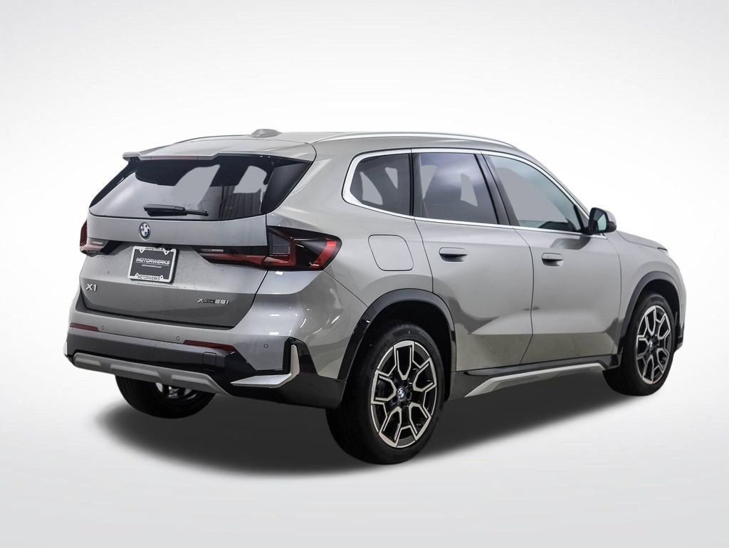 Used 2026 BMW X1 xDrive28i w/ Convenience Package AWD/4WD image 6