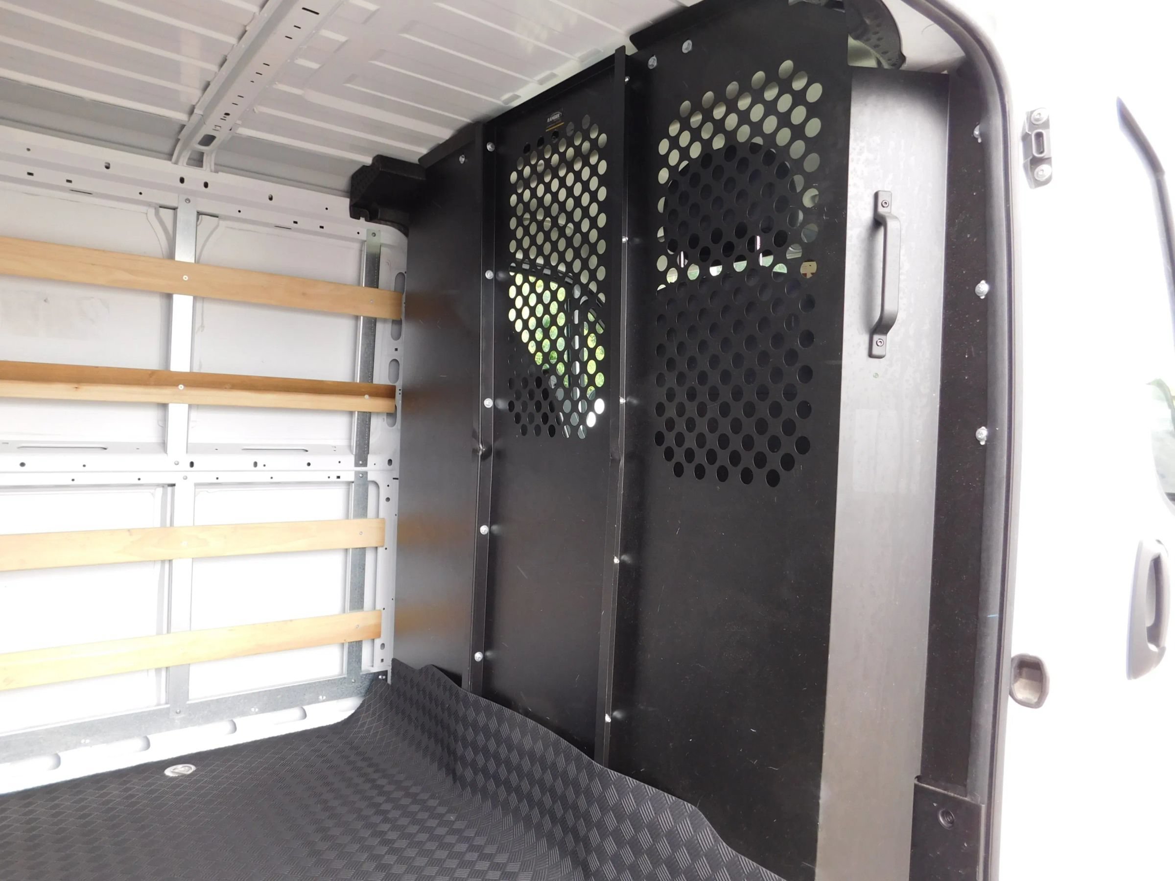 Used 2025 RAM ProMaster 2500 w/ U-Haul Equipment Group FWD image 10