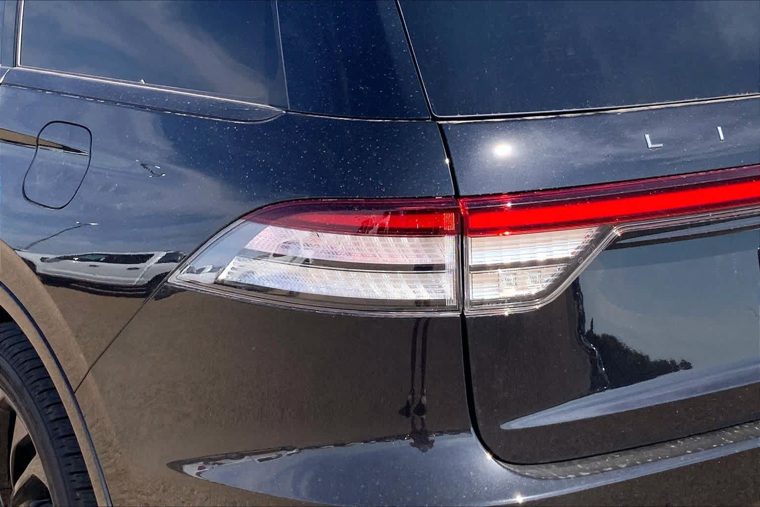 New 2026 Lincoln Aviator Reserve AWD/4WD image 14