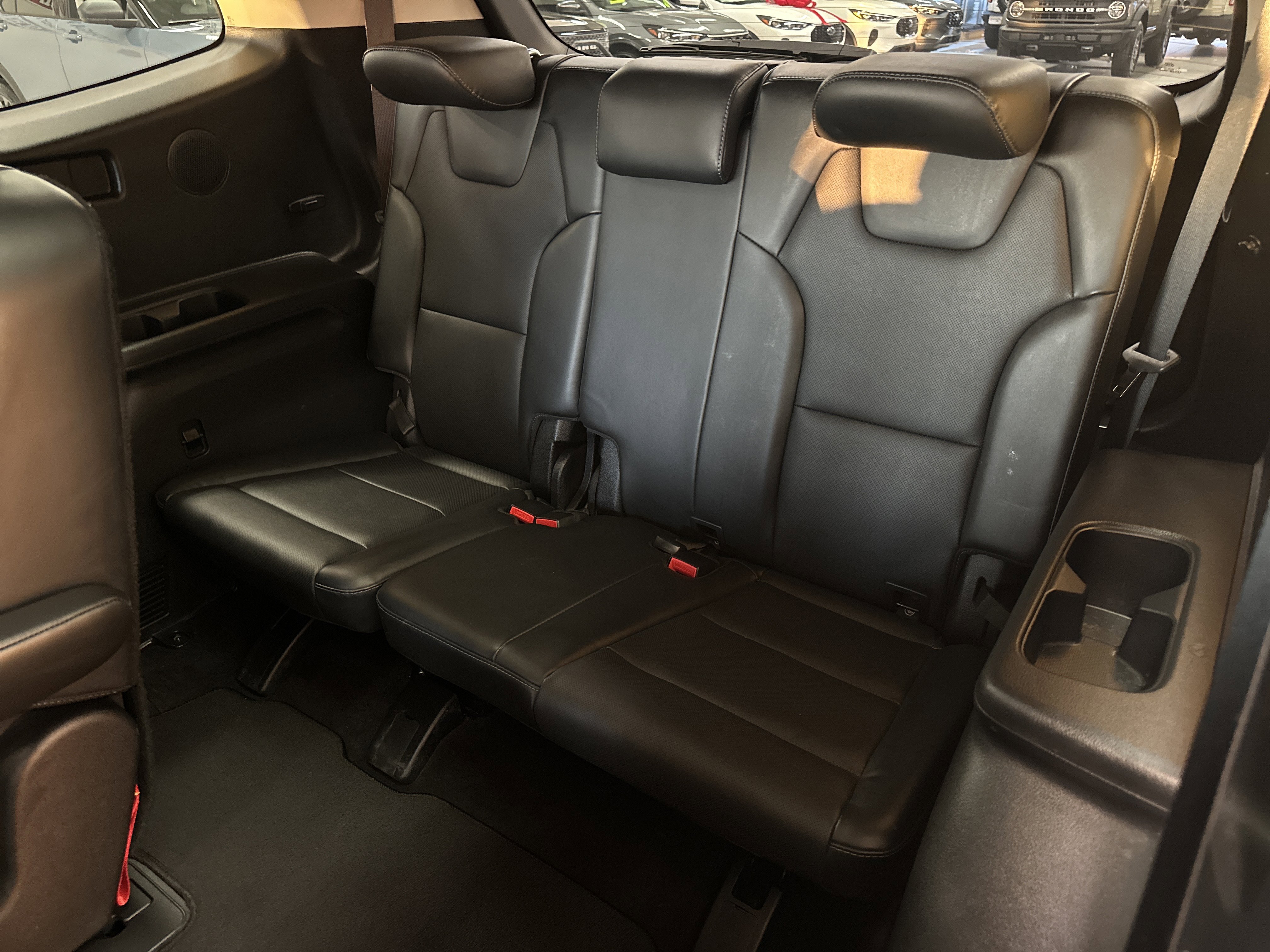 Used 2020 Kia Telluride SX w/ SX Prestige Package image 7