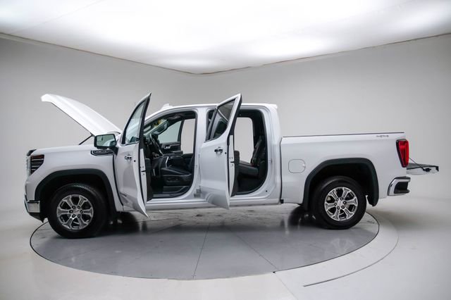 Used 2024 GMC Sierra 1500 SLT image 18