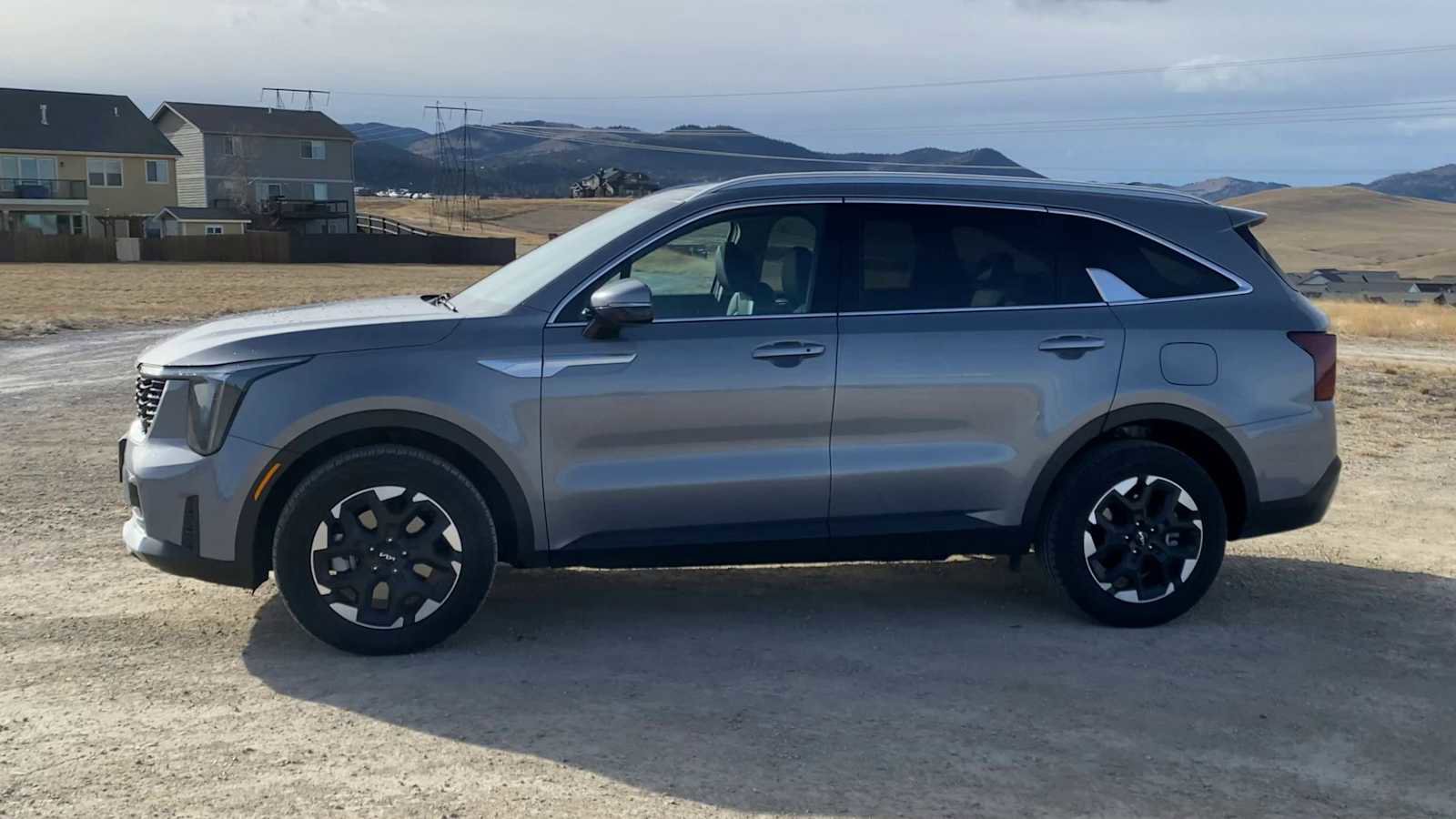 Used 2024 Kia Sorento S w/ Panoramic Sunroof Package image 5