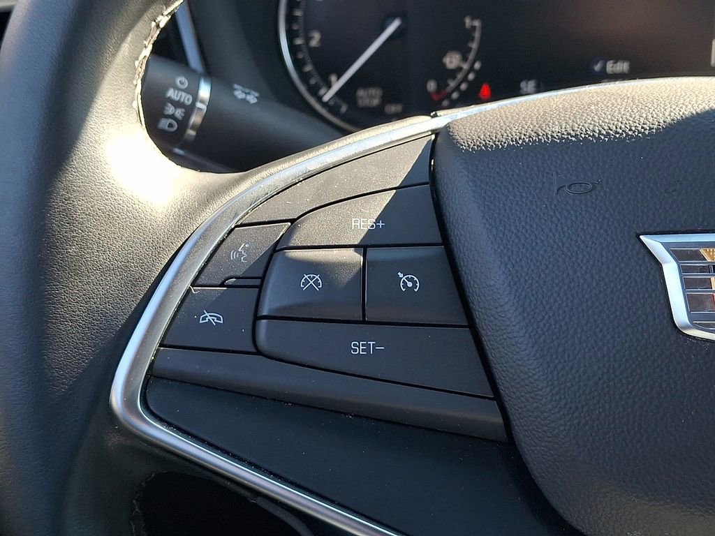 Used 2024 Cadillac XT5 Luxury image 23