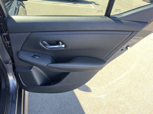 Used 2021 Nissan Sentra SR FWD image 21