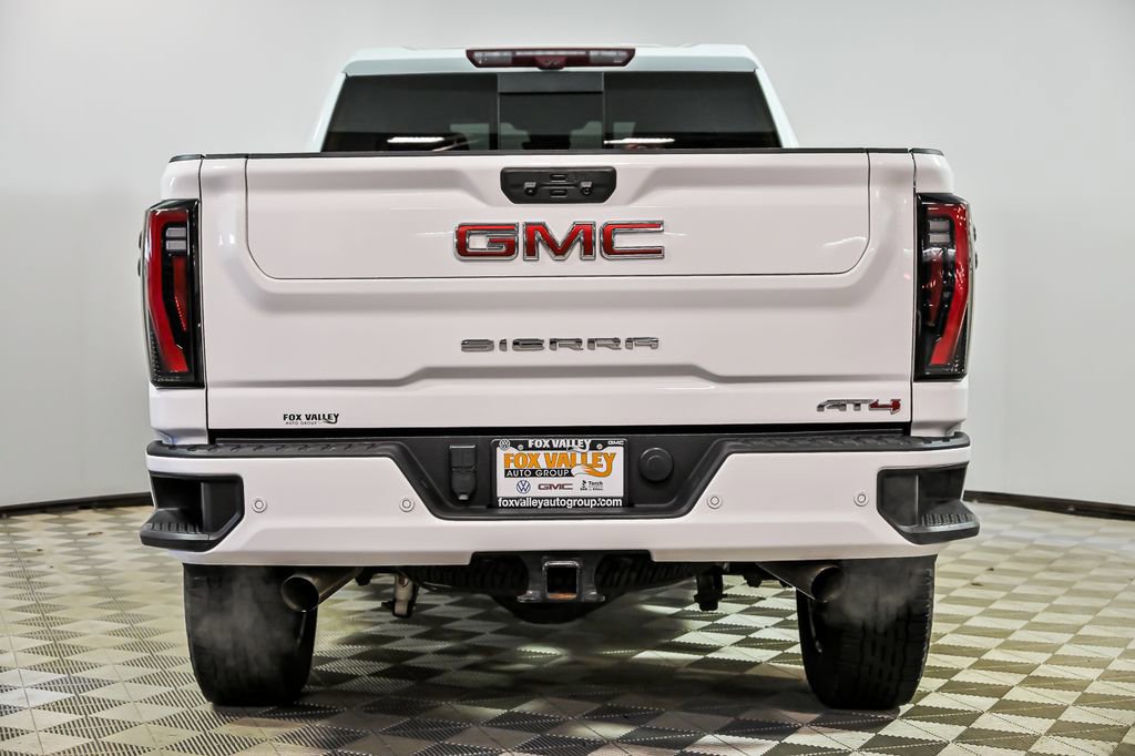 Used 2024 GMC Sierra 2500 AT4 w/ AT4 Premium Plus Package image 5