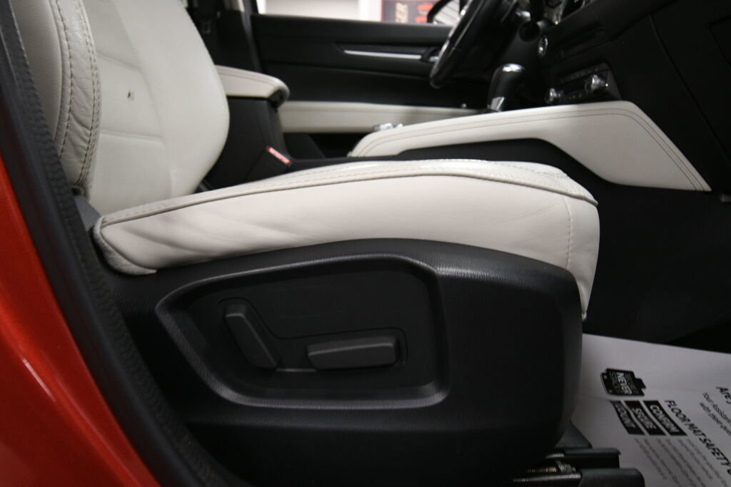 Used 2020 MAZDA CX-5 Grand Touring w/ GT Premium Package image 29