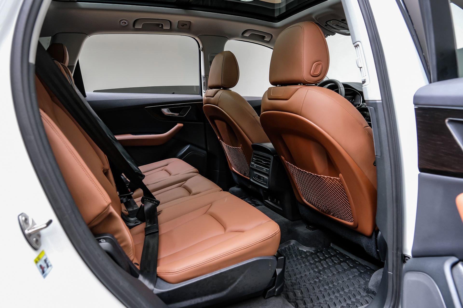 Used 2023 Audi Q7 3.0T Premium w/ Convenience Package image 39