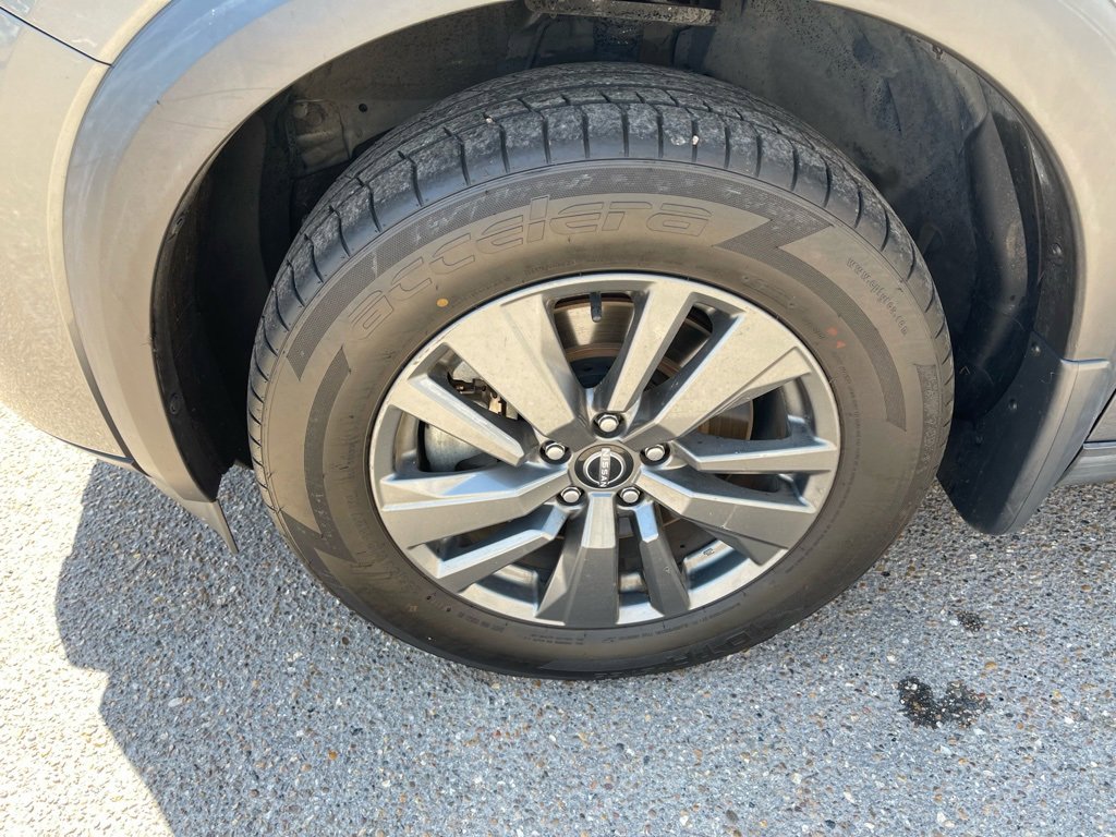 Used 2022 Nissan Pathfinder SV image 30